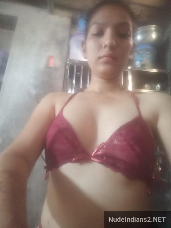 https://pub-5fcdf72a54cd4edbb03ec3edaa415a42.r2.dev/nakedleaks/sensual_images_of_gujarati_hetal_shah's_milky_white_nude_figure/3.jpg
