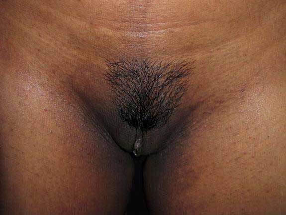 https://pub-5fcdf72a54cd4edbb03ec3edaa415a42.r2.dev/nakedleaks/sensual_images_of_indian_aunts_in_their_youth/2.jpg