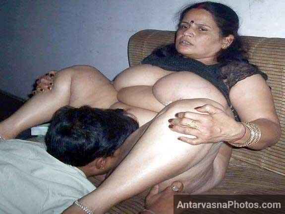 https://pub-5fcdf72a54cd4edbb03ec3edaa415a42.r2.dev/nakedleaks/sensual_images_of_indian_housewives/3.jpg