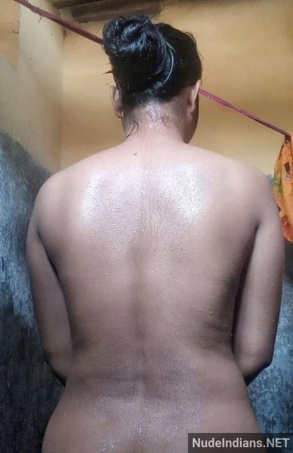 https://pub-5fcdf72a54cd4edbb03ec3edaa415a42.r2.dev/nakedleaks/sensual_images_of_indian_sister-in-laws_with_ample_bosoms_and_curvy_backsides/47.jpg