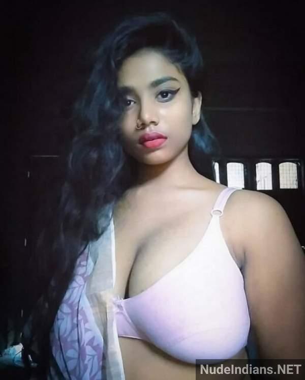 https://pub-5fcdf72a54cd4edbb03ec3edaa415a42.r2.dev/nakedleaks/sensual_images_of_indian_women_baring_their_ample_breasts/14.jpg