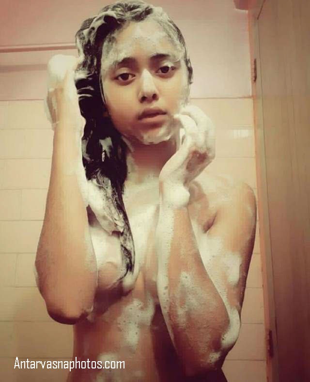 https://pub-5fcdf72a54cd4edbb03ec3edaa415a42.r2.dev/nakedleaks/sensual_images_of_navya_in_the_shower/7.jpg