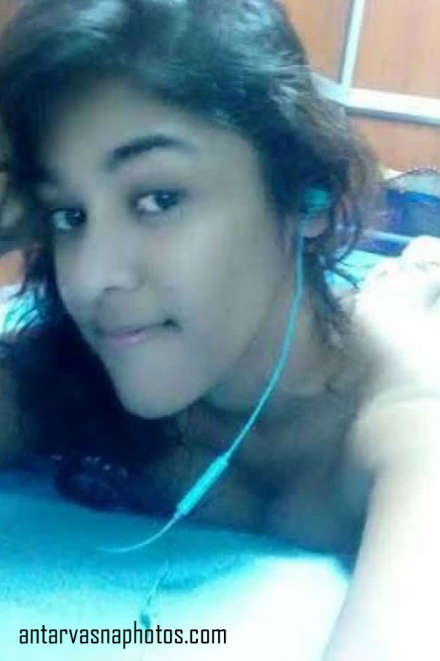https://pub-5fcdf72a54cd4edbb03ec3edaa415a42.r2.dev/nakedleaks/sensual_images_of_rima's_traditional_bosom/2.jpg