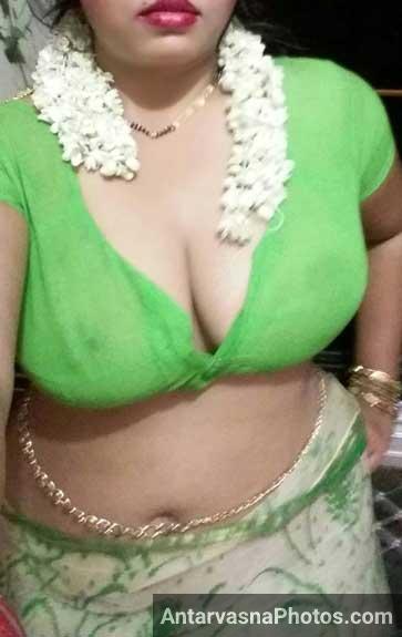 https://pub-5fcdf72a54cd4edbb03ec3edaa415a42.r2.dev/nakedleaks/sensual_images_of_saree-clad_housemaids/10.jpg