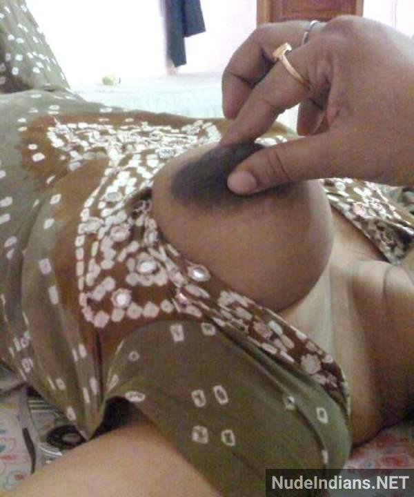 https://pub-5fcdf72a54cd4edbb03ec3edaa415a42.r2.dev/nakedleaks/sensual_indian_aunties_reveal_all_in_xxx_hindi_images/45.jpg