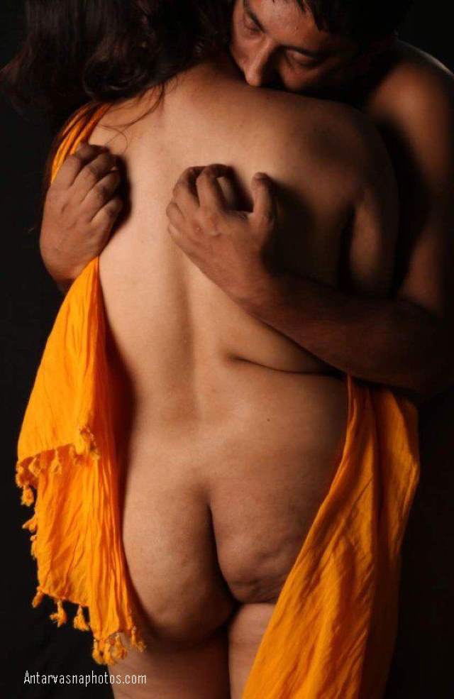 https://pub-5fcdf72a54cd4edbb03ec3edaa415a42.r2.dev/nakedleaks/sensual_indian_bhabhi_kamasutra_inspired_images/6.jpg