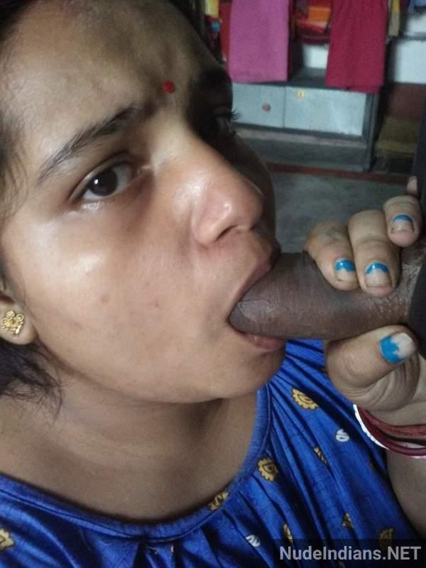 https://pub-5fcdf72a54cd4edbb03ec3edaa415a42.r2.dev/nakedleaks/sensual_indian_bhabi's_nude_photos_with_desi_flair/34.jpg
