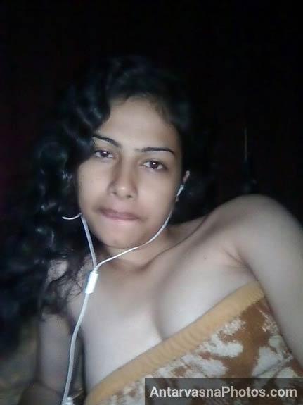 https://pub-5fcdf72a54cd4edbb03ec3edaa415a42.r2.dev/nakedleaks/sensual_indian_girl_from_jaipur_captured_in_naked_selfie_photos/1.jpg