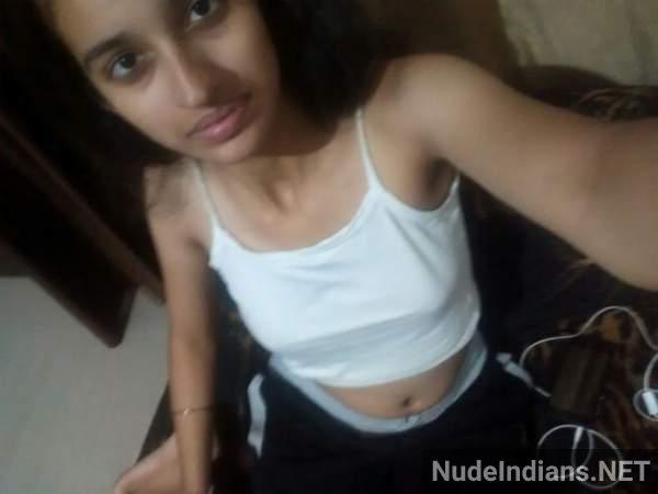 https://pub-5fcdf72a54cd4edbb03ec3edaa415a42.r2.dev/nakedleaks/sensual_indian_girlfriend's_nude_photos_in_bengaluru/2.jpg