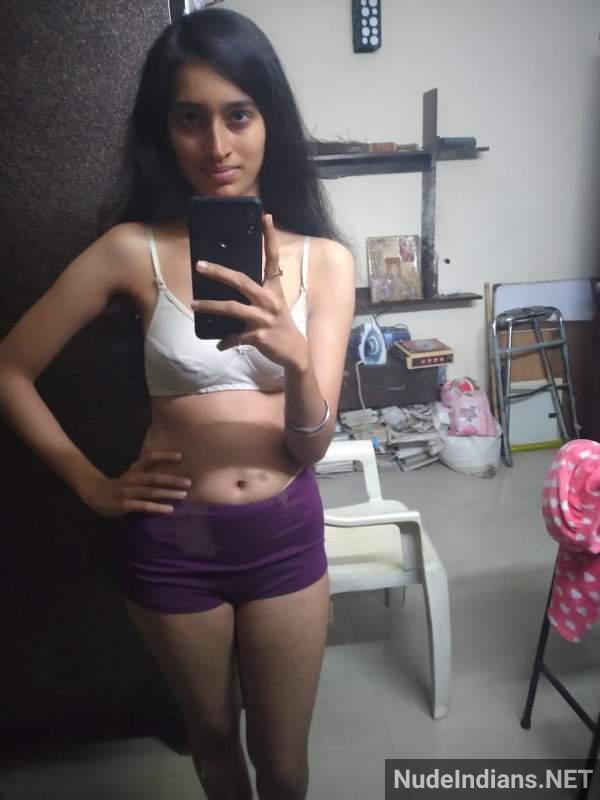 https://pub-5fcdf72a54cd4edbb03ec3edaa415a42.r2.dev/nakedleaks/sensual_indian_girlfriend's_nude_photos_in_bengaluru/33.jpg
