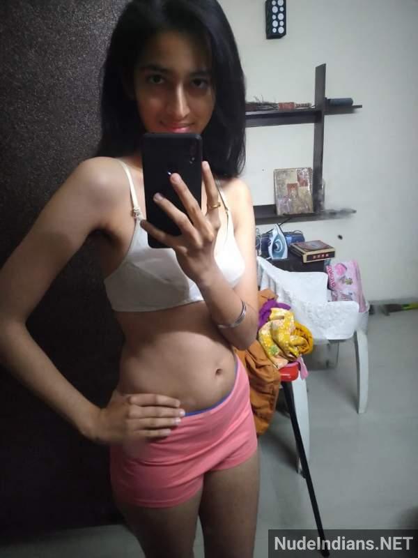 https://pub-5fcdf72a54cd4edbb03ec3edaa415a42.r2.dev/nakedleaks/sensual_indian_girlfriend's_nude_photos_in_bengaluru/44.jpg