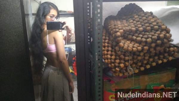https://pub-5fcdf72a54cd4edbb03ec3edaa415a42.r2.dev/nakedleaks/sensual_indian_girlfriend's_nude_photos_in_bengaluru/5.jpg