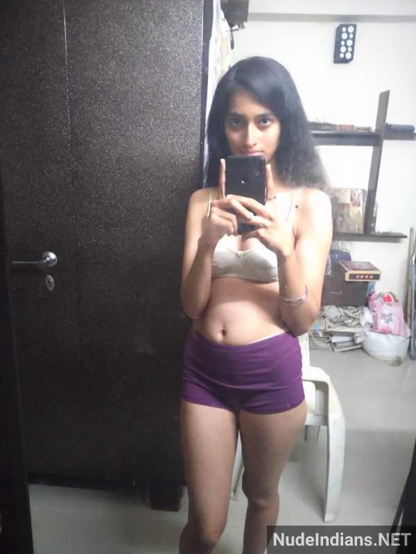 https://pub-5fcdf72a54cd4edbb03ec3edaa415a42.r2.dev/nakedleaks/sensual_indian_girlfriend's_nude_photos_in_bengaluru/54.jpg