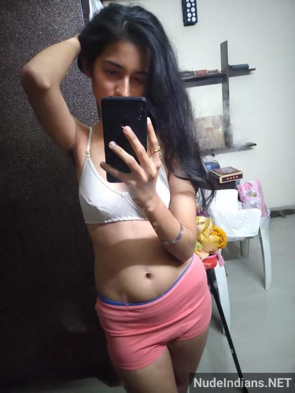 https://pub-5fcdf72a54cd4edbb03ec3edaa415a42.r2.dev/nakedleaks/sensual_indian_girlfriend's_nude_photos_in_bengaluru/57.jpg