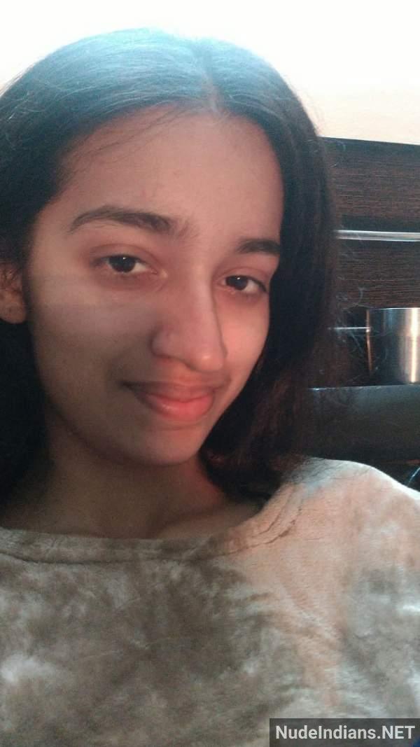 https://pub-5fcdf72a54cd4edbb03ec3edaa415a42.r2.dev/nakedleaks/sensual_indian_girlfriend's_nude_photos_in_bengaluru/60.jpg