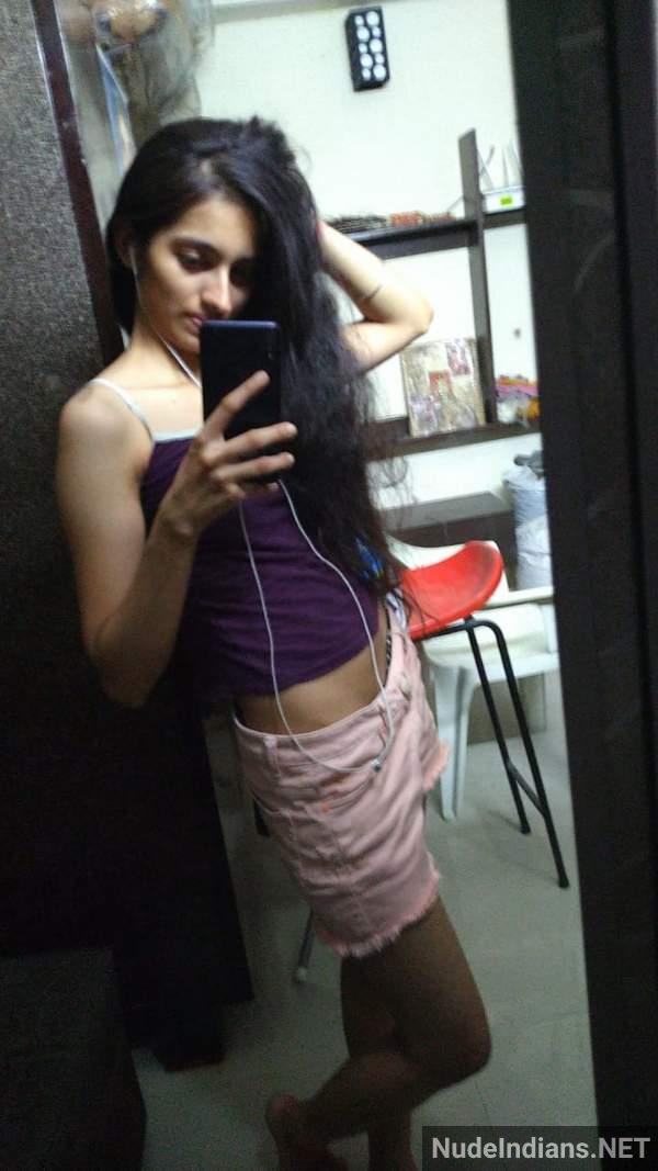 https://pub-5fcdf72a54cd4edbb03ec3edaa415a42.r2.dev/nakedleaks/sensual_indian_girlfriend's_nude_photos_in_bengaluru/66.jpg