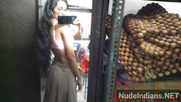 https://pub-5fcdf72a54cd4edbb03ec3edaa415a42.r2.dev/nakedleaks/sensual_indian_girlfriend's_nude_photos_in_bengaluru/7.jpg