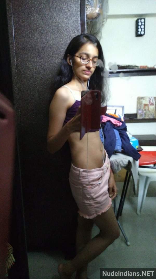 https://pub-5fcdf72a54cd4edbb03ec3edaa415a42.r2.dev/nakedleaks/sensual_indian_girlfriend's_nude_photos_in_bengaluru/71.jpg