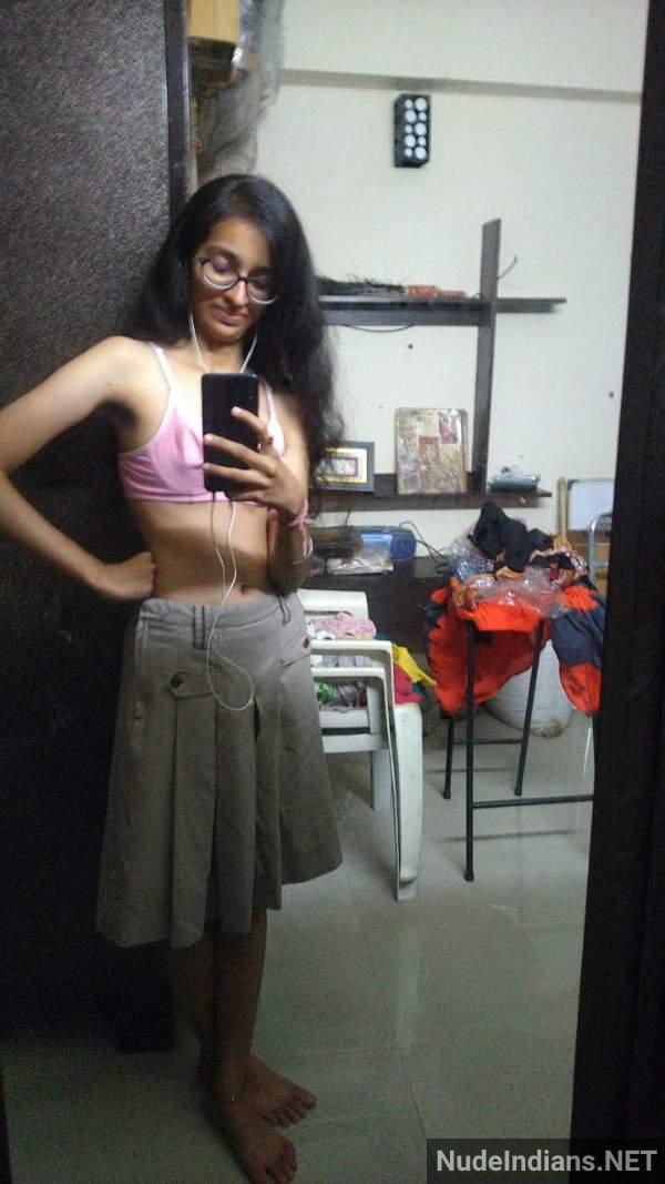 https://pub-5fcdf72a54cd4edbb03ec3edaa415a42.r2.dev/nakedleaks/sensual_indian_girlfriend's_nude_photos_in_bengaluru/82.jpg