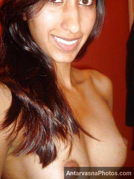https://pub-5fcdf72a54cd4edbb03ec3edaa415a42.r2.dev/nakedleaks/sensual_indian_girls_in_nude_photos/2.jpg