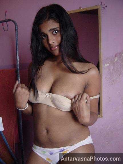 Sensual Indian Lady with Large Bust Images
