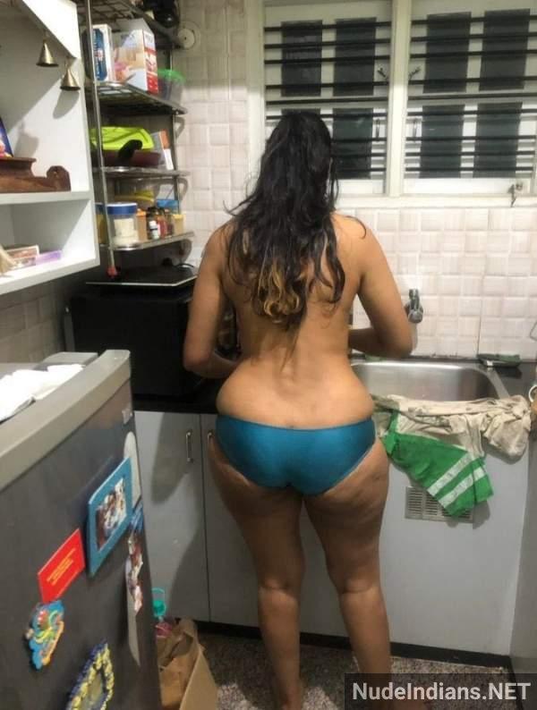 https://pub-5fcdf72a54cd4edbb03ec3edaa415a42.r2.dev/nakedleaks/sensual_indian_wives_sharing_intimate_moments_online/46.jpg