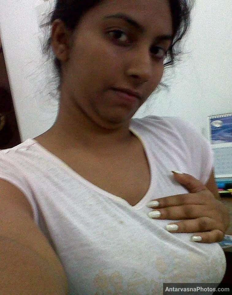 https://pub-5fcdf72a54cd4edbb03ec3edaa415a42.r2.dev/nakedleaks/sensual_kannada_bhabhi's_alluring_photo_collection/12.jpg