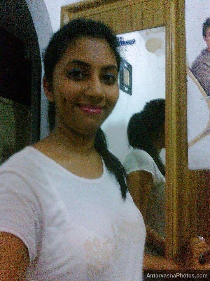 https://pub-5fcdf72a54cd4edbb03ec3edaa415a42.r2.dev/nakedleaks/sensual_kannada_bhabhi's_alluring_photo_collection/15.jpg