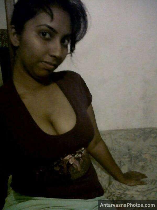 https://pub-5fcdf72a54cd4edbb03ec3edaa415a42.r2.dev/nakedleaks/sensual_kannada_bhabhi's_alluring_photo_collection/5.jpg