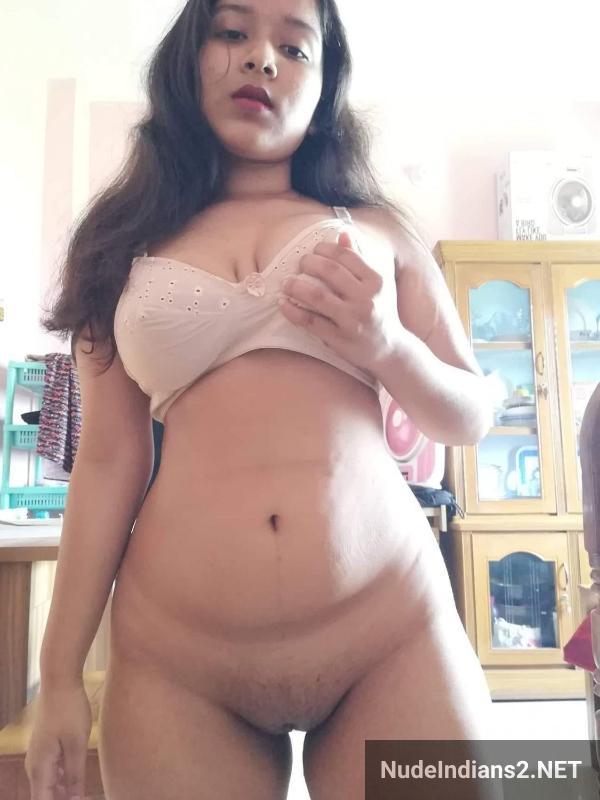 https://pub-5fcdf72a54cd4edbb03ec3edaa415a42.r2.dev/nakedleaks/sensual_lucknow_muslim_woman_nusraat_faria_exposing_herself/29.jpg