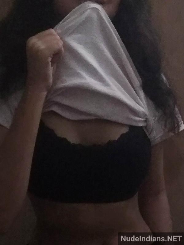 https://pub-5fcdf72a54cd4edbb03ec3edaa415a42.r2.dev/nakedleaks/sensual_marathi_teen_sayeli_reveals_all_to_her_lover/38.jpg