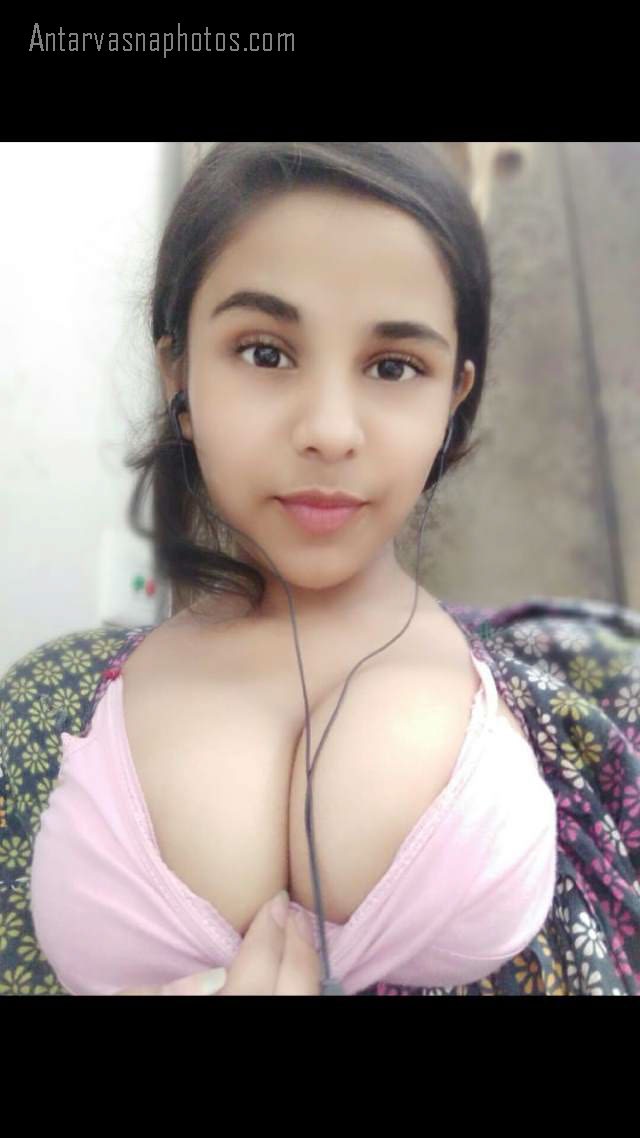 https://pub-5fcdf72a54cd4edbb03ec3edaa415a42.r2.dev/nakedleaks/sensual_nude_images_of_a_young_teenager/0.jpg