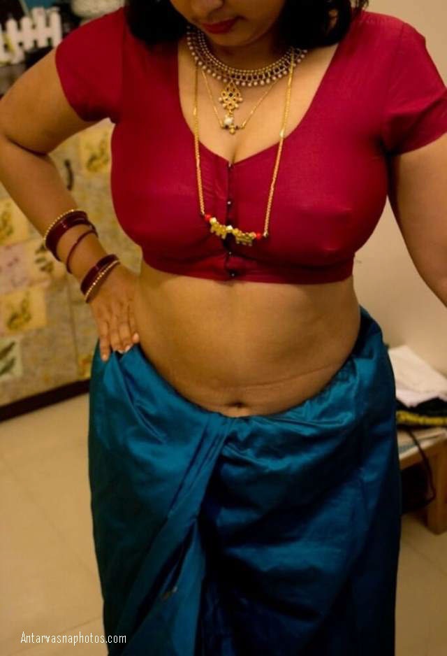 https://pub-5fcdf72a54cd4edbb03ec3edaa415a42.r2.dev/nakedleaks/sensual_photos_of_bhabhi's_steamy_encounter/0.jpg
