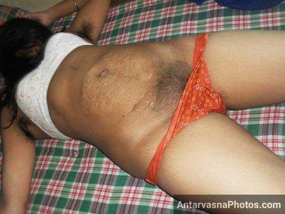 https://pub-5fcdf72a54cd4edbb03ec3edaa415a42.r2.dev/nakedleaks/sensual_photos_of_desirable_indian_women/8.jpg