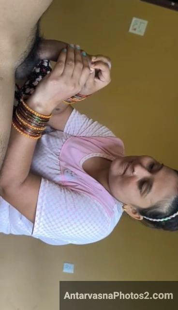 https://pub-5fcdf72a54cd4edbb03ec3edaa415a42.r2.dev/nakedleaks/sensual_photos_of_indian_mature_woman_in_action/0.jpg