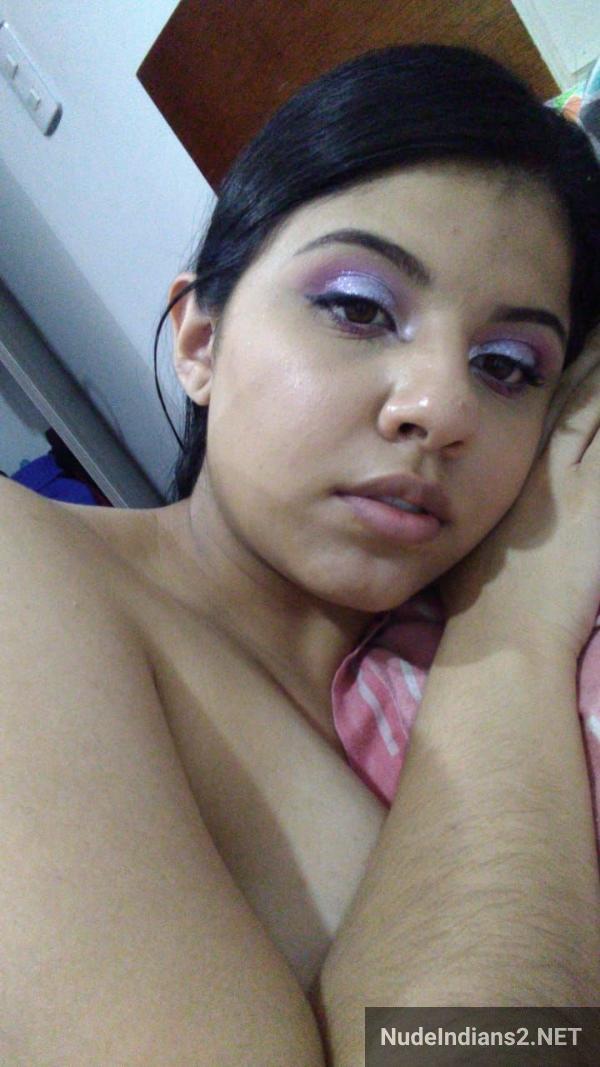 https://pub-5fcdf72a54cd4edbb03ec3edaa415a42.r2.dev/nakedleaks/sensual_photos_of_lucknow's_zoya_akhtar_exposing_her_body/43.jpg