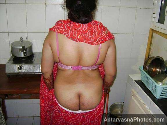 https://pub-5fcdf72a54cd4edbb03ec3edaa415a42.r2.dev/nakedleaks/sensual_photos_of_mature_indian_aunties/5.jpg