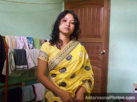 https://pub-5fcdf72a54cd4edbb03ec3edaa415a42.r2.dev/nakedleaks/sensual_photos_of_padma_bhabhi/0.jpg