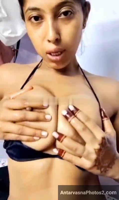 https://pub-5fcdf72a54cd4edbb03ec3edaa415a42.r2.dev/nakedleaks/sensual_pictures_of_a_dazzling_punjabi_girl_with_large_assets/3.jpg
