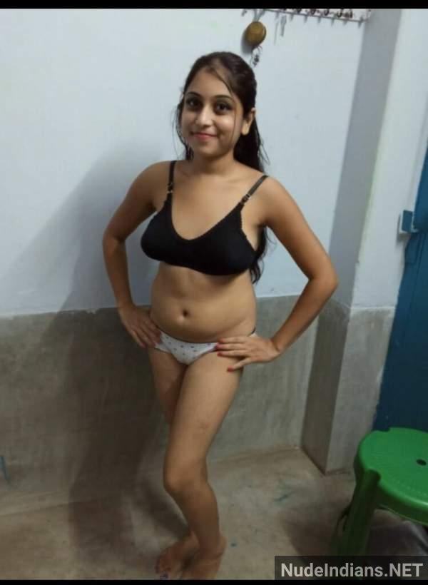 https://pub-5fcdf72a54cd4edbb03ec3edaa415a42.r2.dev/nakedleaks/sensual_poses_of_kerala_girls_and_girlfriends/9.jpg