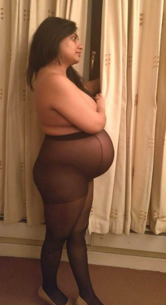 https://pub-5fcdf72a54cd4edbb03ec3edaa415a42.r2.dev/nakedleaks/sensual_pregnant_neighbor_wife_with_large_bosom_intimate_pictures/16.jpg