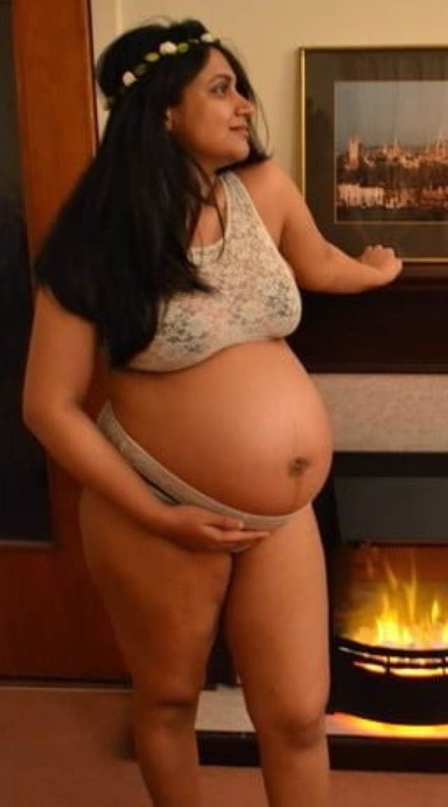 https://pub-5fcdf72a54cd4edbb03ec3edaa415a42.r2.dev/nakedleaks/sensual_pregnant_neighbor_wife_with_large_bosom_intimate_pictures/20.jpg