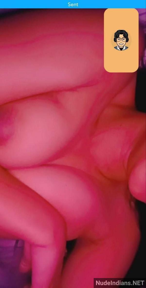 https://pub-5fcdf72a54cd4edbb03ec3edaa415a42.r2.dev/nakedleaks/sensual_rinki_bares_her_firm_breasts_for_intimate_pleasure_with_boyfriend/7.jpg