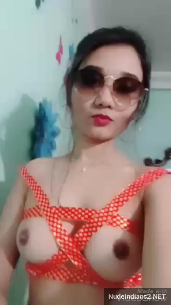 https://pub-5fcdf72a54cd4edbb03ec3edaa415a42.r2.dev/nakedleaks/sensual_selfies_of_young_muslim_girl_bushra_shaikh/17.jpg