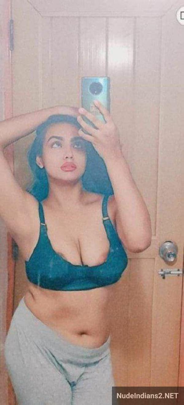 https://pub-5fcdf72a54cd4edbb03ec3edaa415a42.r2.dev/nakedleaks/sensual_shaina_amin's_alluring_busty_selfies/37.jpg