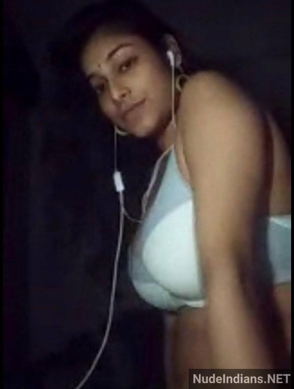 https://pub-5fcdf72a54cd4edbb03ec3edaa415a42.r2.dev/nakedleaks/sensual_tamil_girl_flaunts_curves_in_video_chat_with_lover/0.jpg
