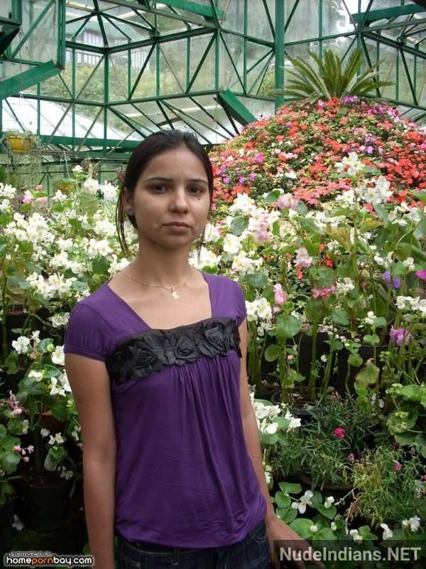 https://pub-5fcdf72a54cd4edbb03ec3edaa415a42.r2.dev/nakedleaks/sensual_tamil_intimacy:_kerala_couple's_erotic_gallery/62.jpg