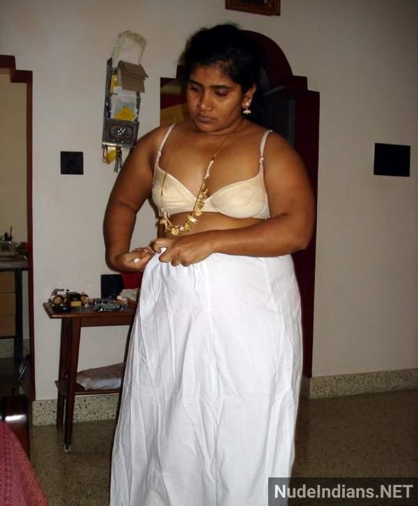 https://pub-5fcdf72a54cd4edbb03ec3edaa415a42.r2.dev/nakedleaks/sensual_telugu_aunty_revealing_desi_nude_images/129.jpg