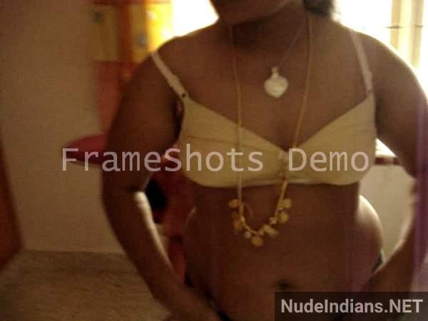 https://pub-5fcdf72a54cd4edbb03ec3edaa415a42.r2.dev/nakedleaks/sensual_telugu_aunty_revealing_desi_nude_images/15.jpg