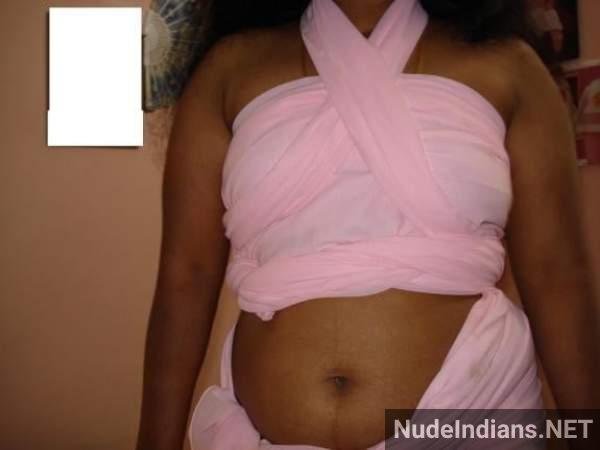 https://pub-5fcdf72a54cd4edbb03ec3edaa415a42.r2.dev/nakedleaks/sensual_telugu_aunty_revealing_desi_nude_images/3.jpg